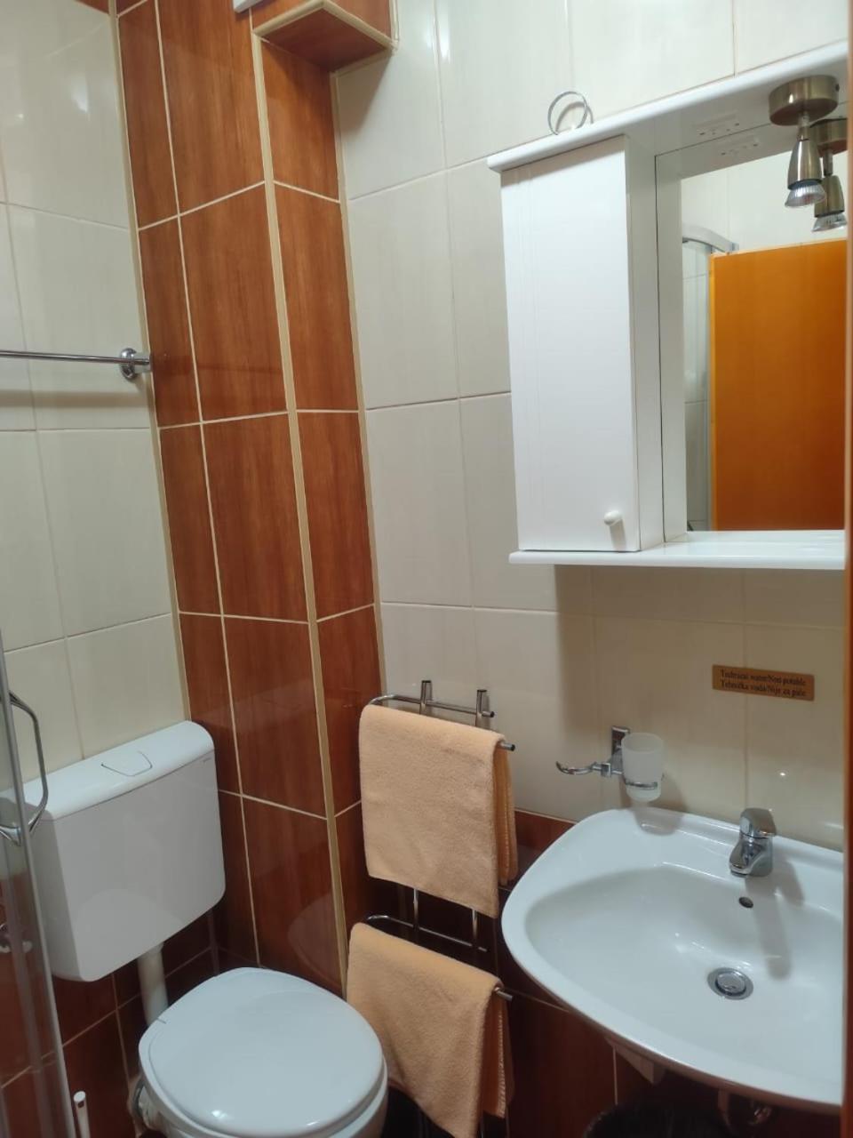 Villa Dvor Kornic Budva Zimmer foto
